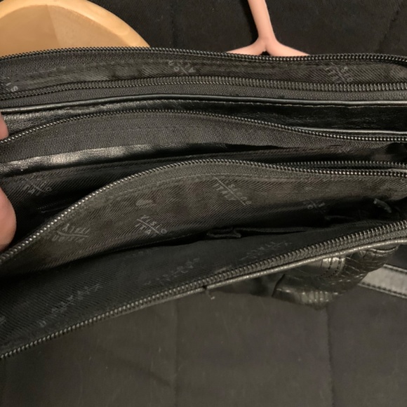 Purse - Picture 5 of 6